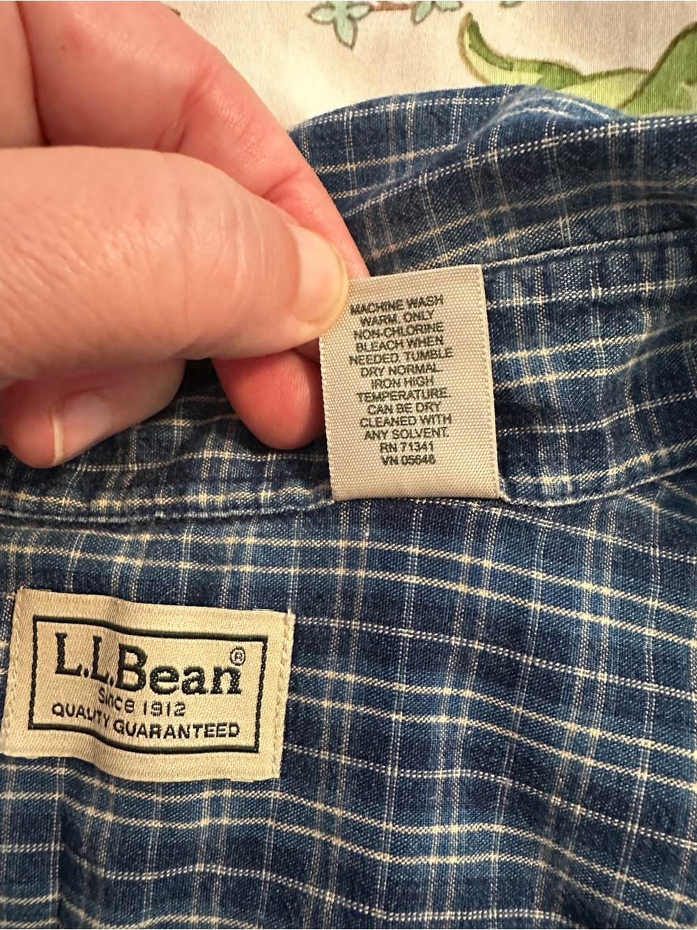 L.L. Bean Men's Blue and White Plaid Button-Down Shirt - Picture 8 of 8